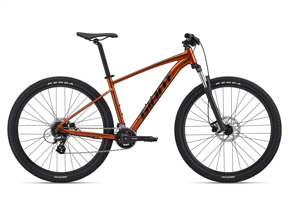 Gebouwd op een lichtgewicht ALUXX aluminium frame met klassiek hardtail-design en uitgebalanceerde 29-inch wielen is Talon een geweldige keuze voor XC- en trails.